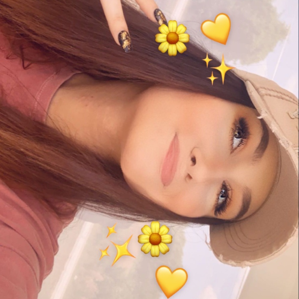 Meet your Posher, Jessica